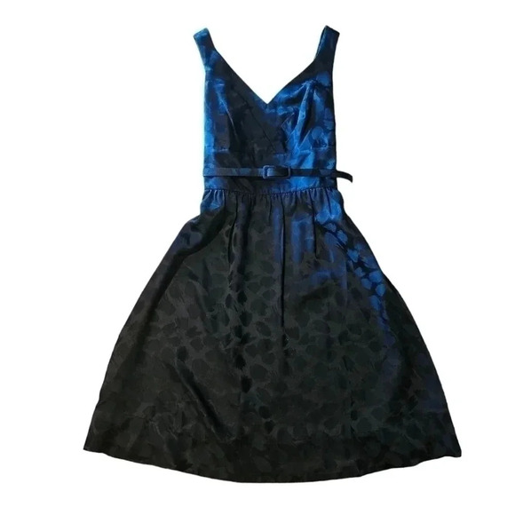 White House Black Market Dresses & Skirts - White‎ House Black Market Dress - Size 2 - Black - 100% Silk